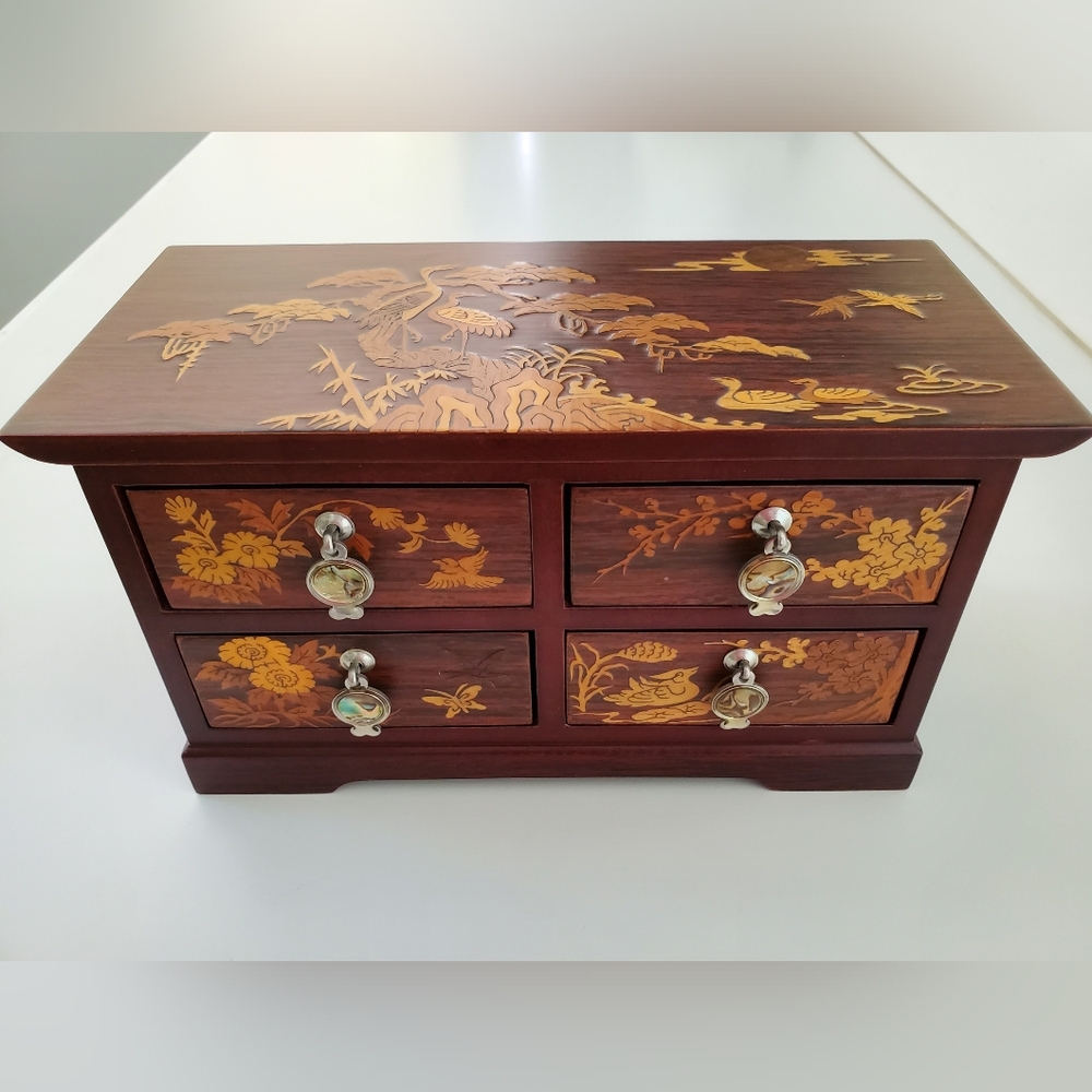 Korean Sculptural Relief Jewelry Box